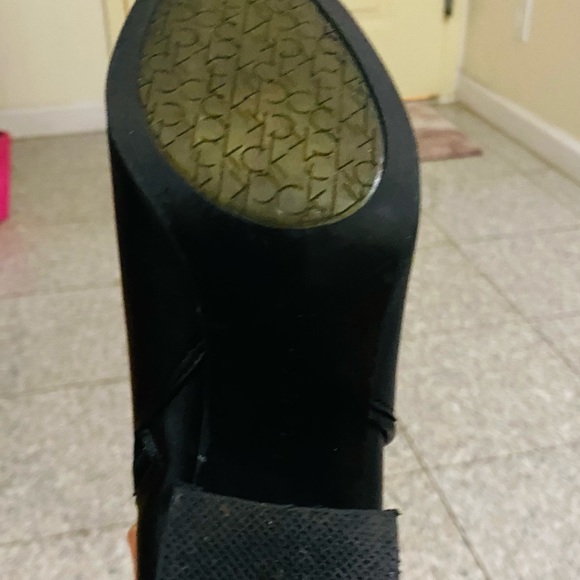 Calvin Klein Fimora Leather Booties 8M - Picture 5 of 7